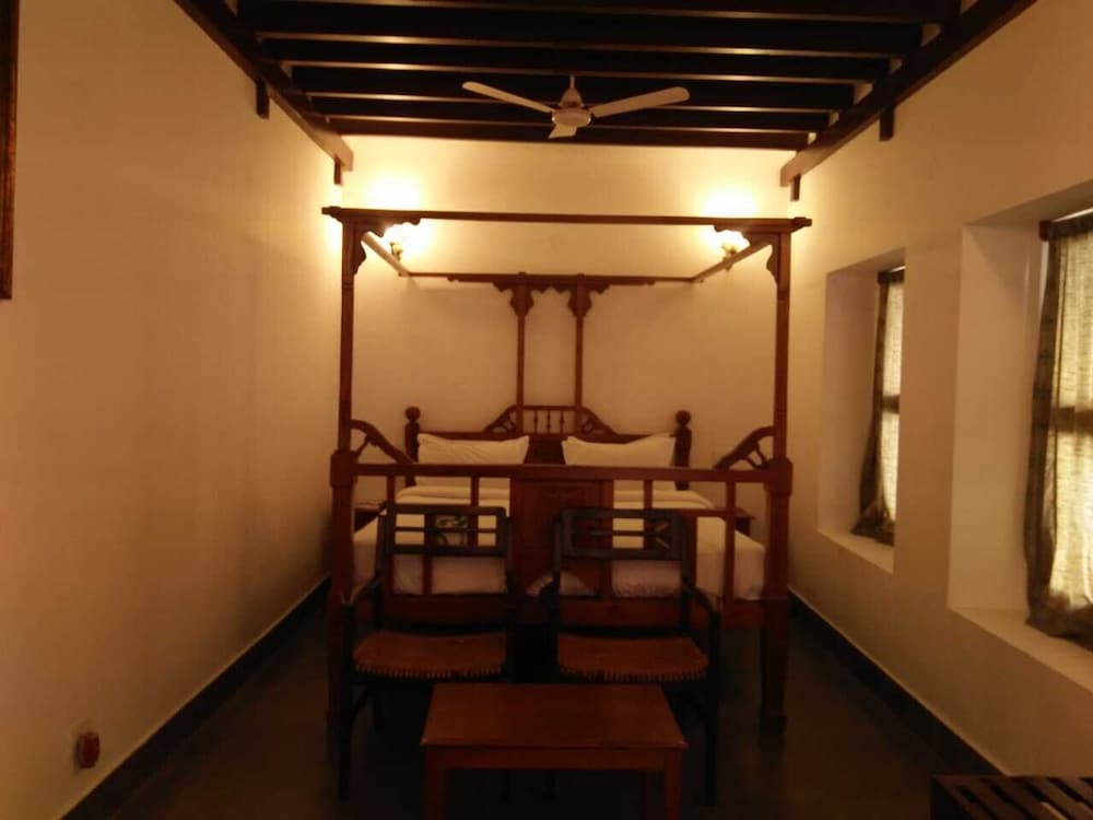 Fabhotel Esparan Heritage Pondicherry 21/26
