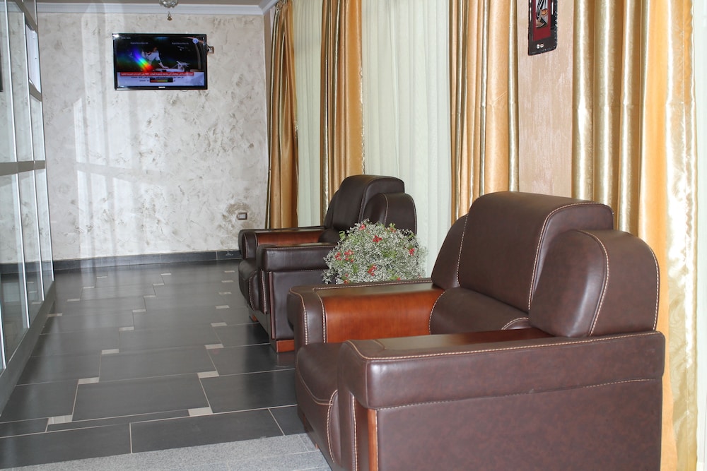 Oasis Hotel Apartment 2/57