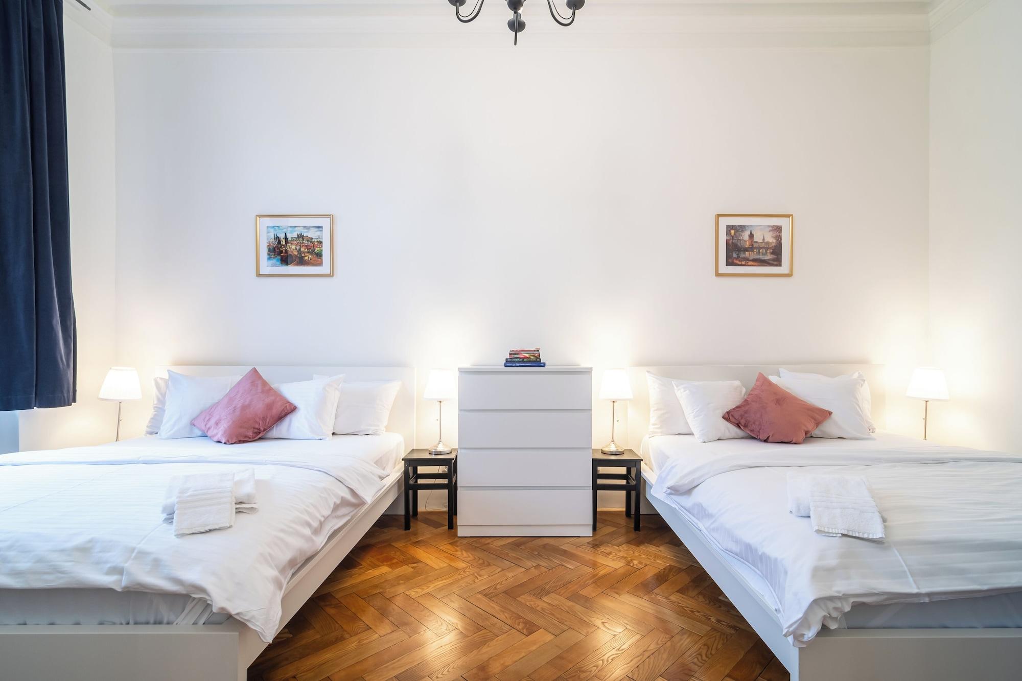 1 Bedroom, City, Apartment, Kitchenette
