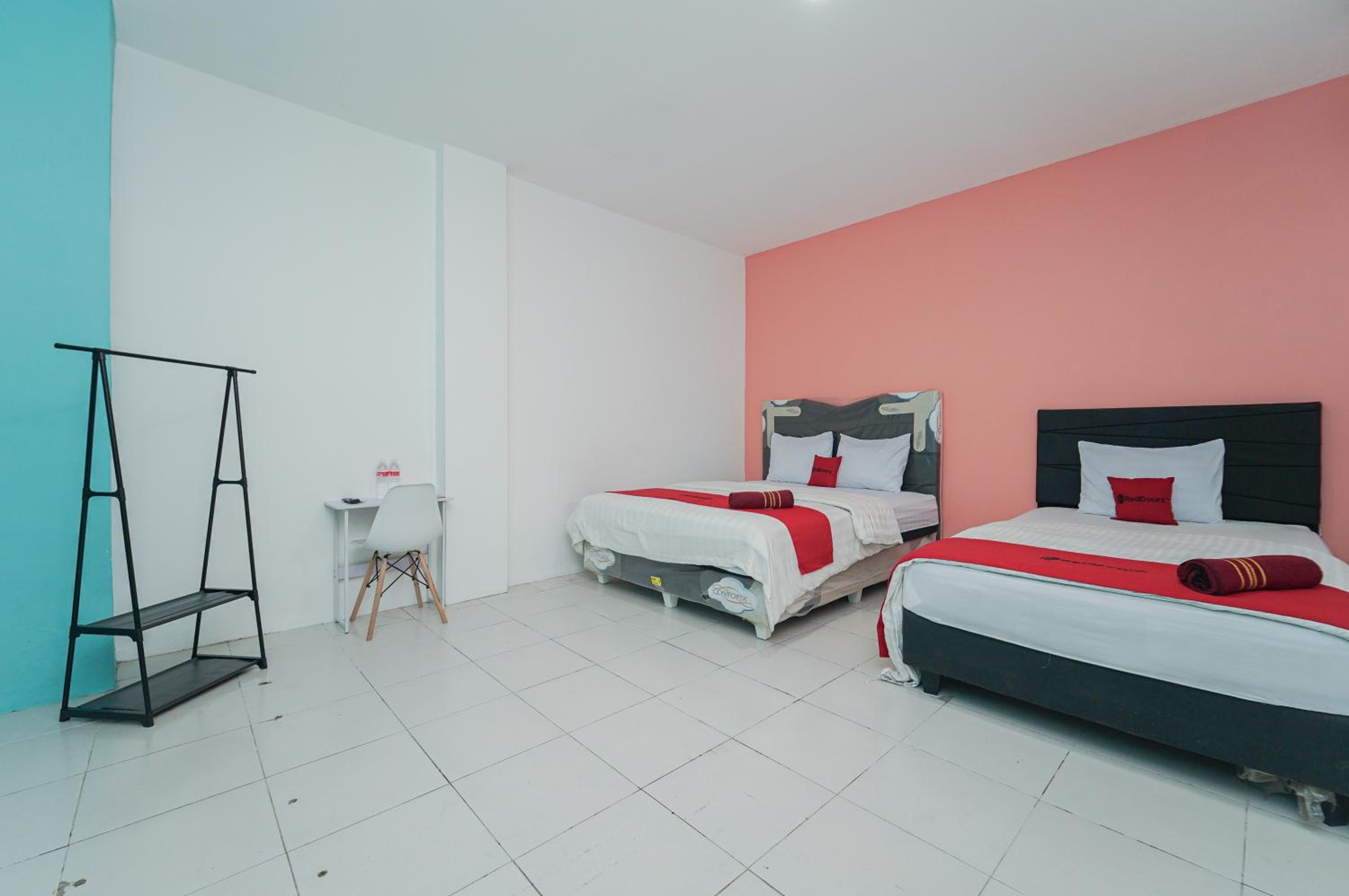 RedDoorz at MN One Residence 28/43