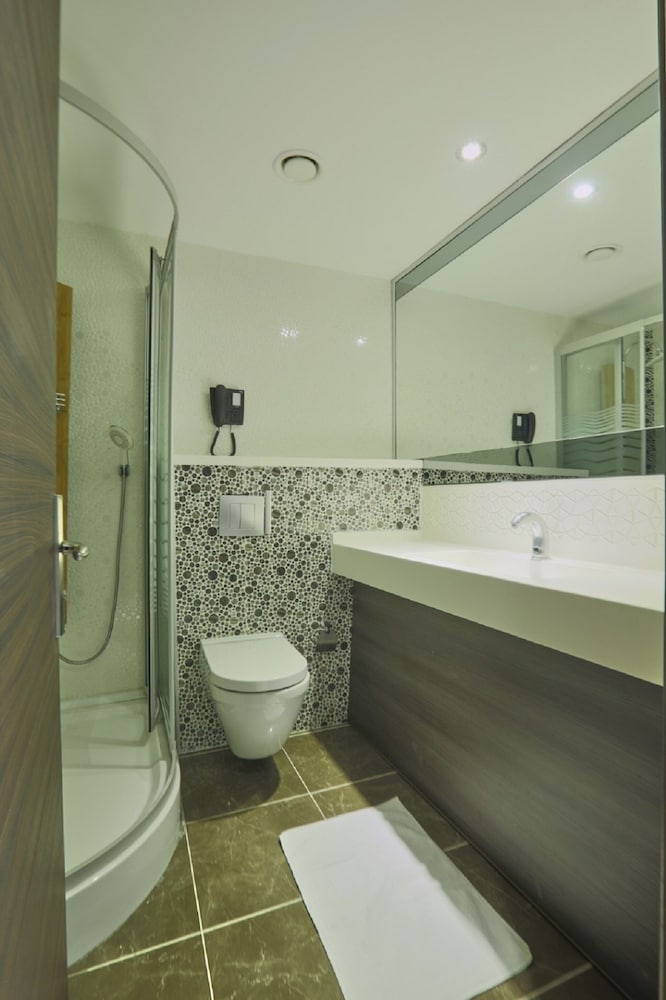 Wyndham Cerkezkoy 12/52