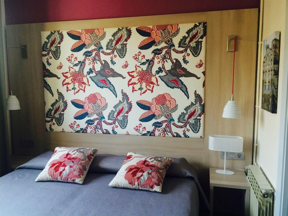 Hotel Ginebra 27/39