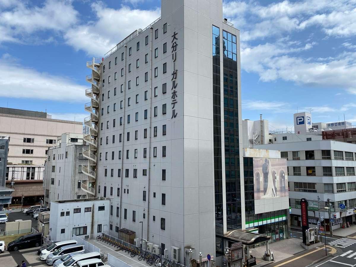 غرفة تُحدَّد حسب التوفر