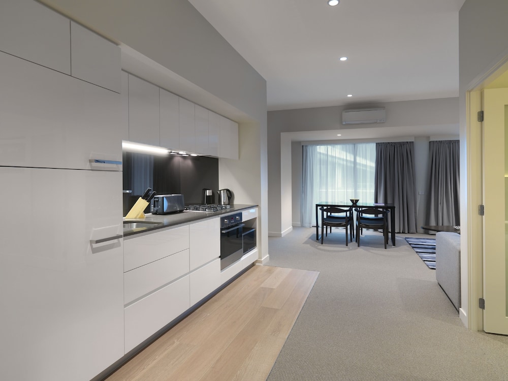Wyndham Hotel Melbourne 14/37