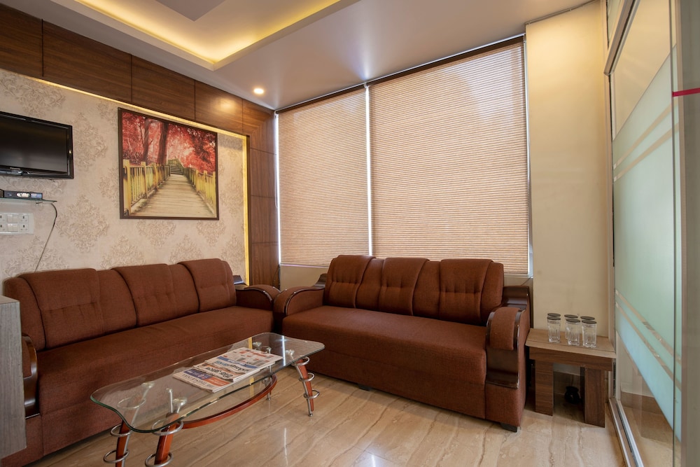 Mint Eclat Suites 21/31