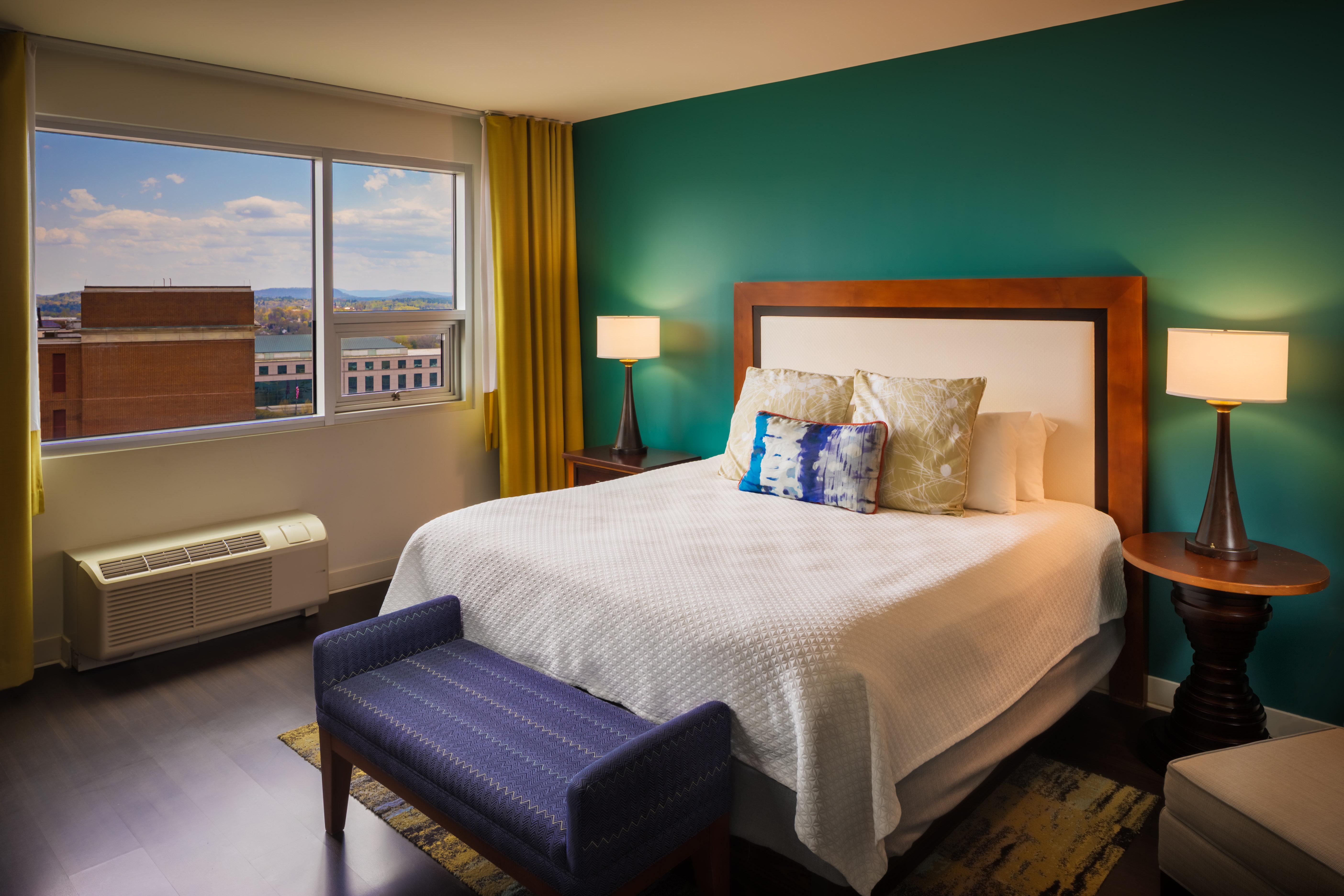 غرفة بسرير كينج، Hotel Indigo Asheville Downtown 3/7