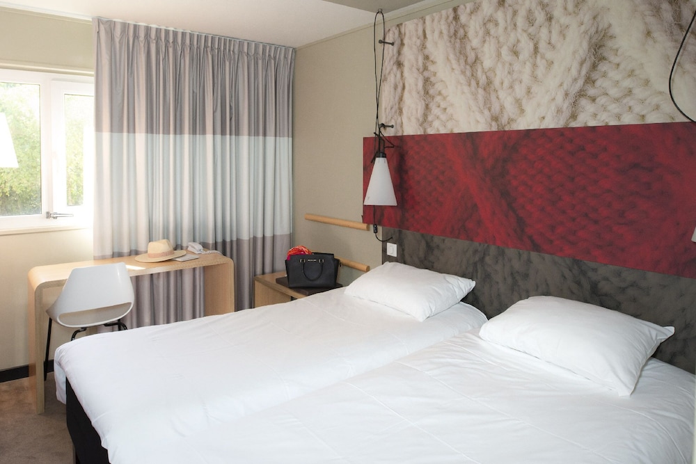 ibis Caen Porte d Angleterre 14/64