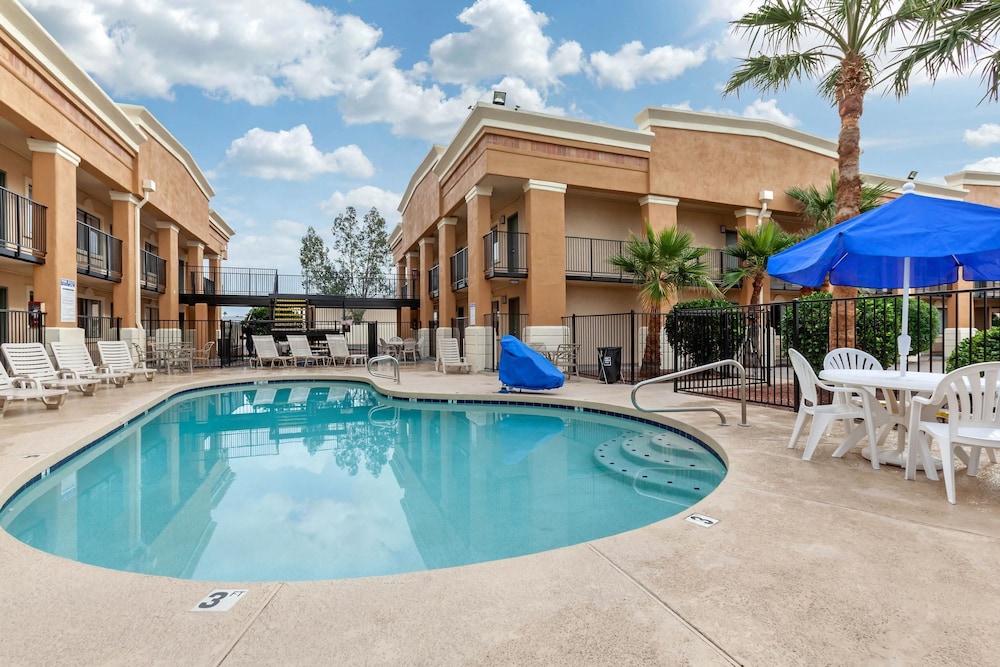 SureStay by Best Western Mesa Downtown Area 1/28