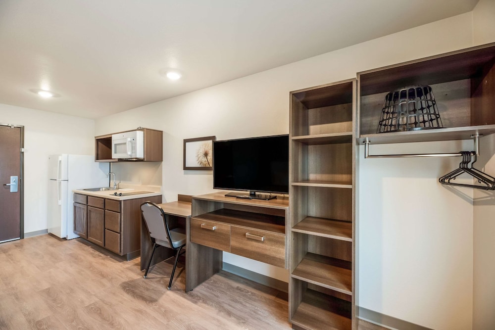 WoodSpring Suites Tucson - South 19/25