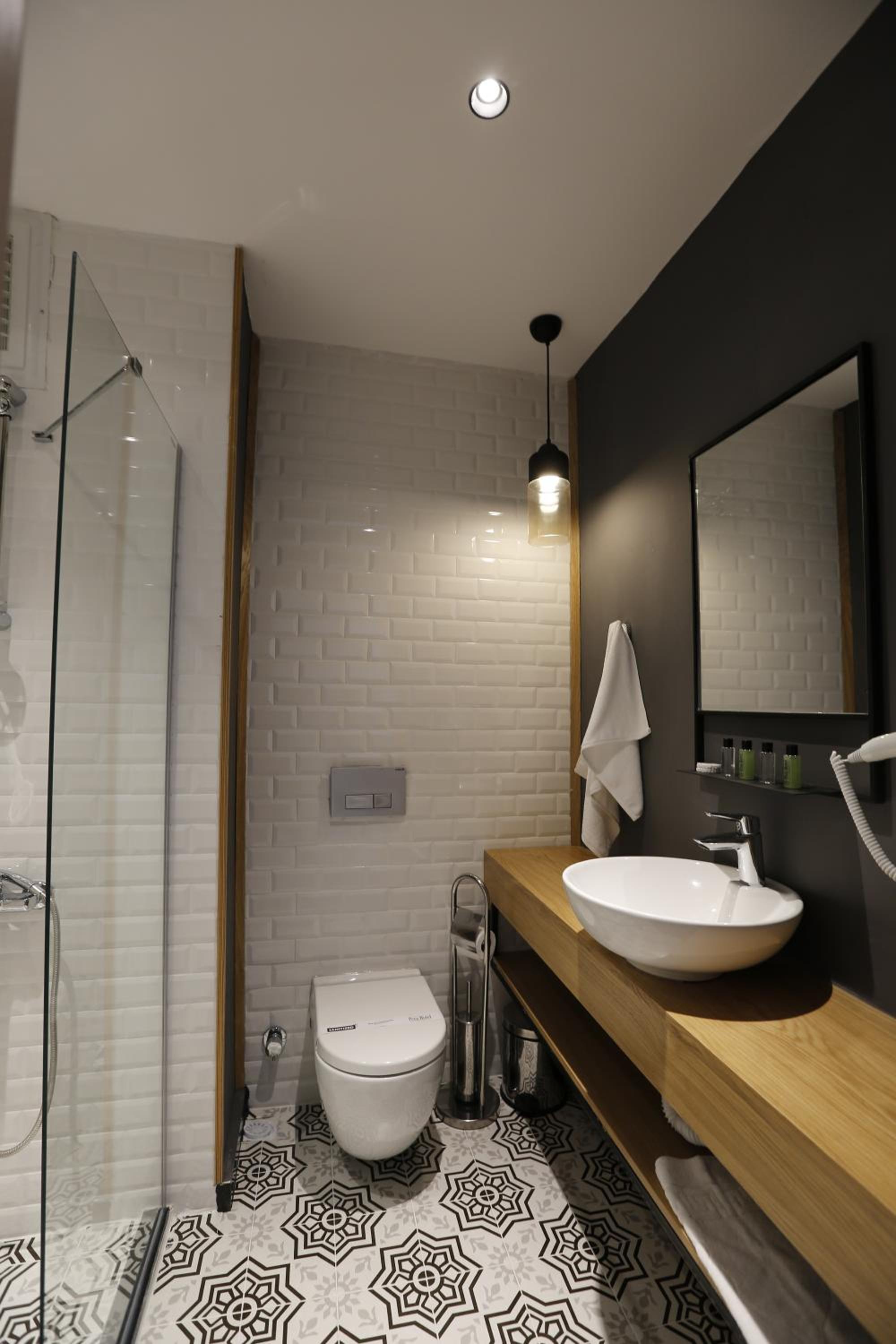 Pera Hotel Luleburgaz 50/50