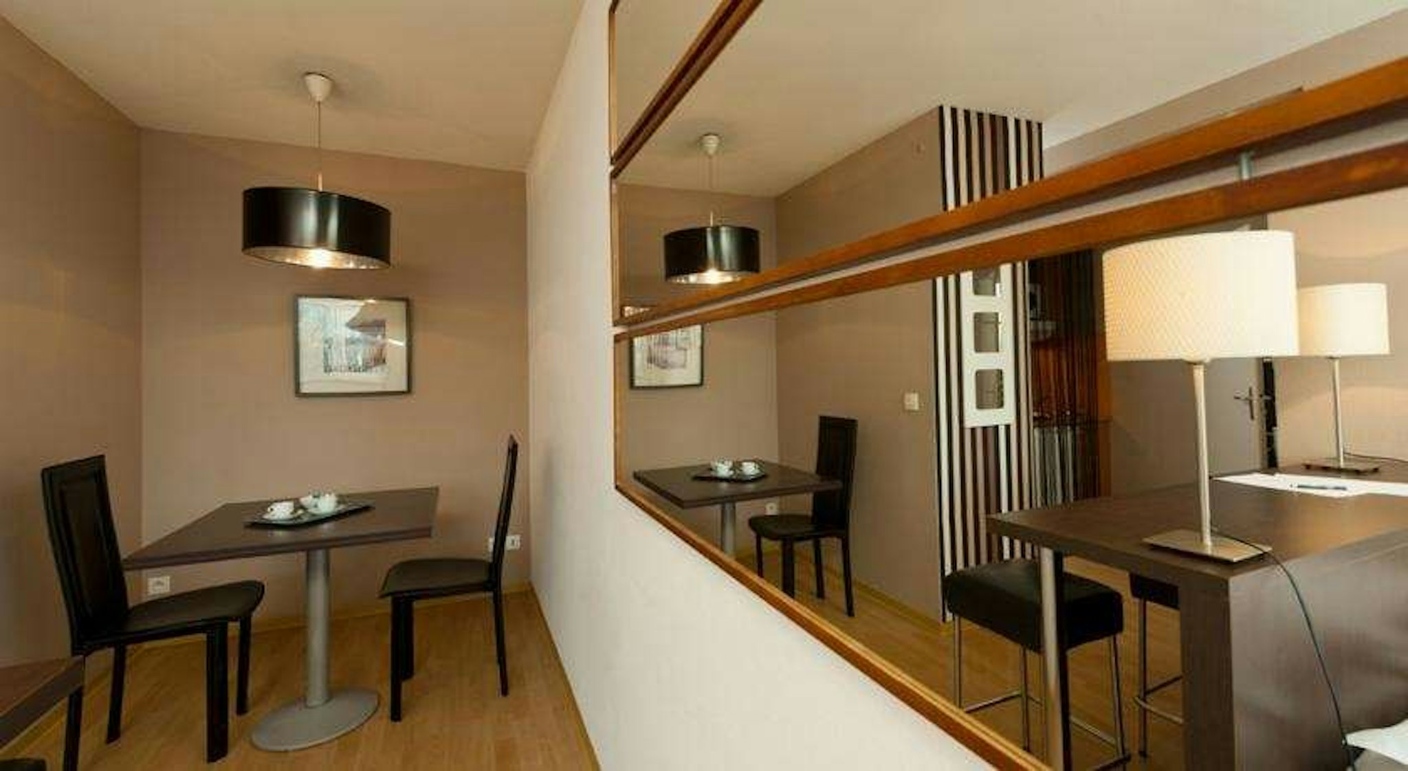 Teneo Apparthotel Bordeaux 6/9