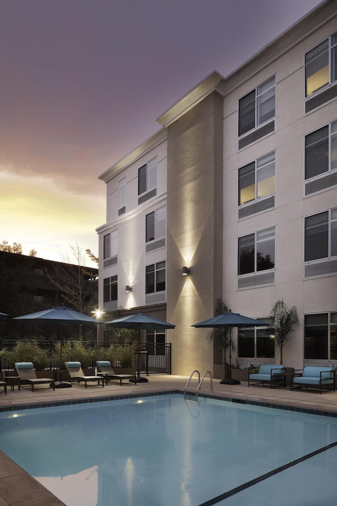 Hyatt Place Santa Cruz 3/49