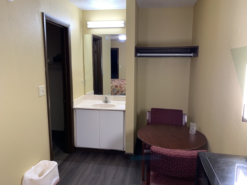 Budget Inn Ardmore 34/34