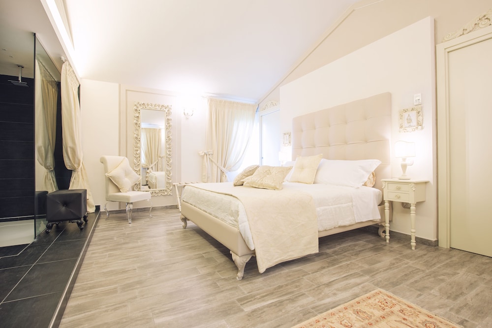RELAIS SASSA AL SOLE 24/65