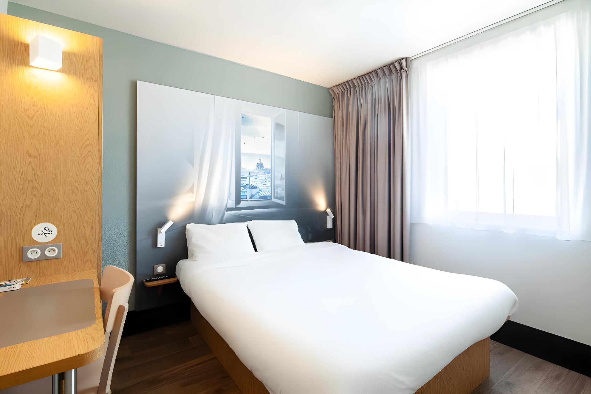 Room, Quadruple, Accessible