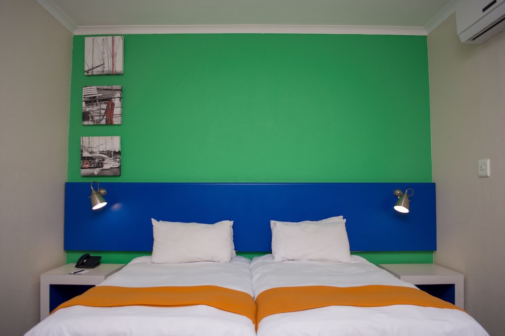 Premier Splendid Inn Bayshore 17/60