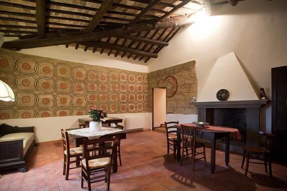 B&B La Soffitta E La Torre 38/43