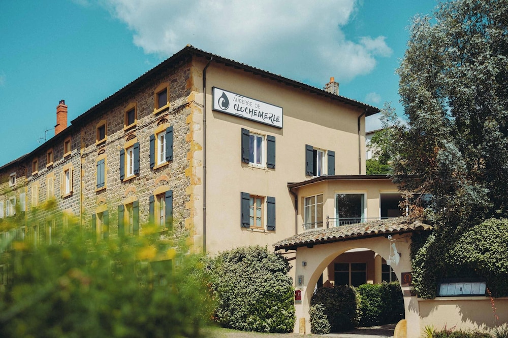 AUBERGE DE CLOCHEMERLE 4/54