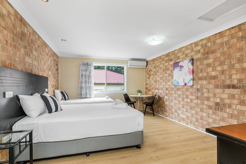 LISMORE WILSON MOTEL 19/61