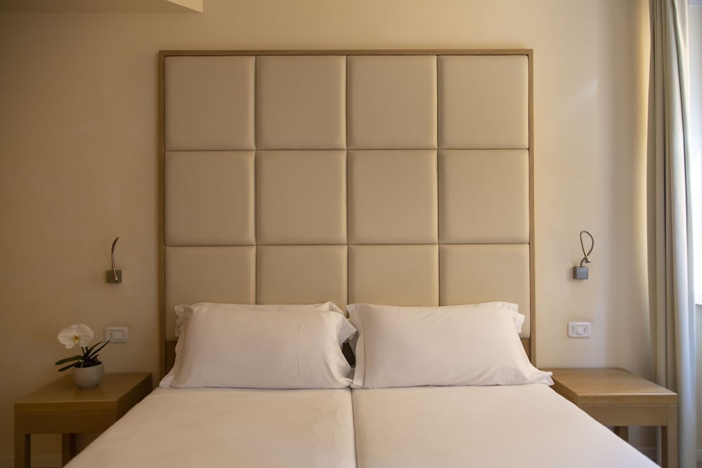 HOTEL ANTICO BORGO 15/52