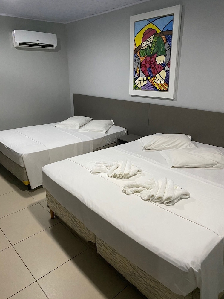 Aquarius Hotel 13/50