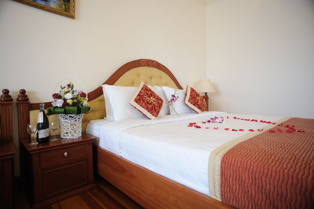 Hoang Yen 2 Hotel 11/59