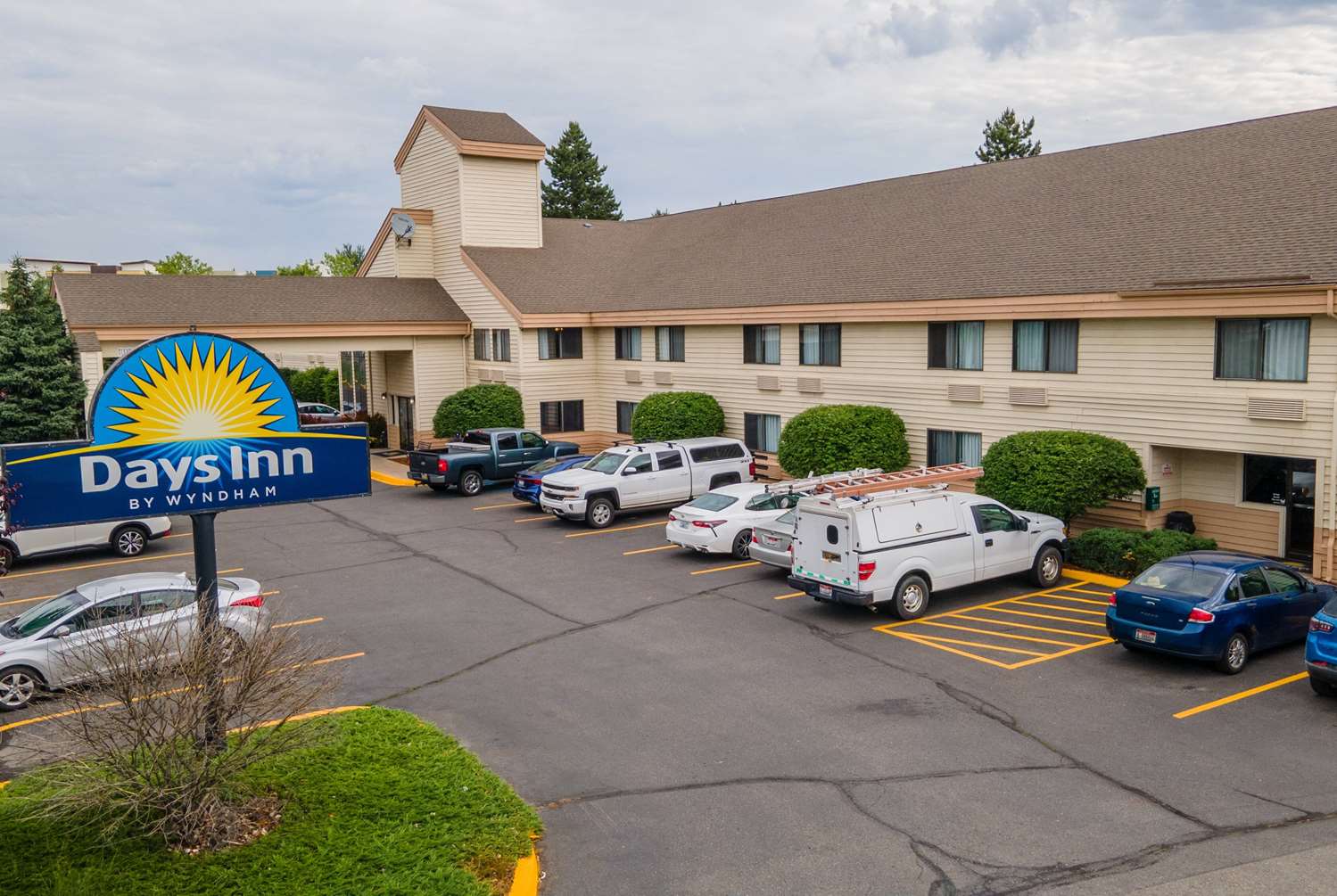 Days Inn by Wyndham Coeur d Alene 45/61