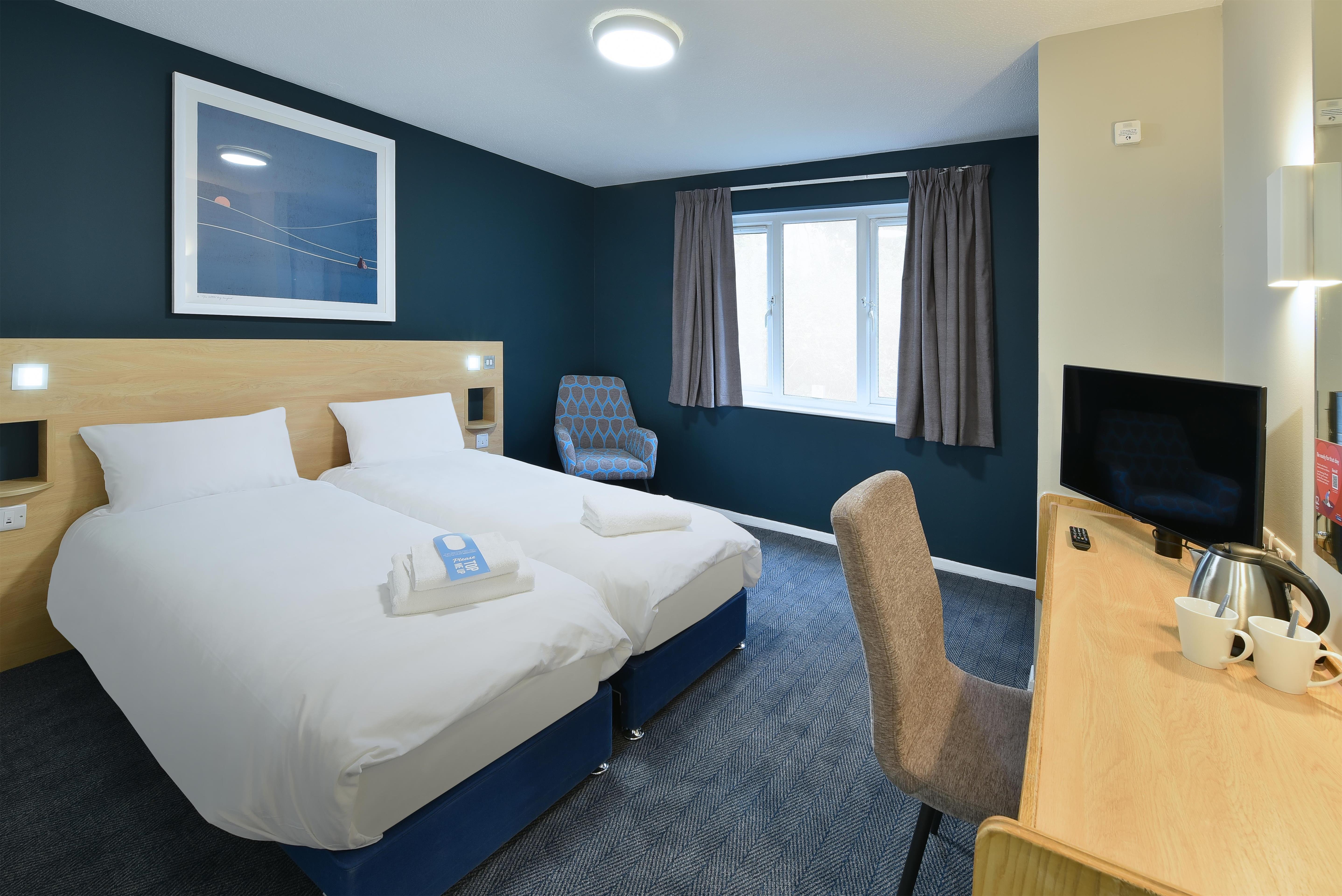 Travelodge Bangor 8/24