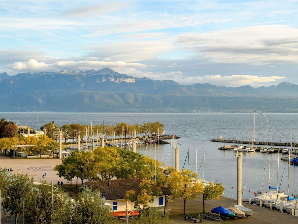 MOVENPICK HOTEL LAUSANNE 72/79