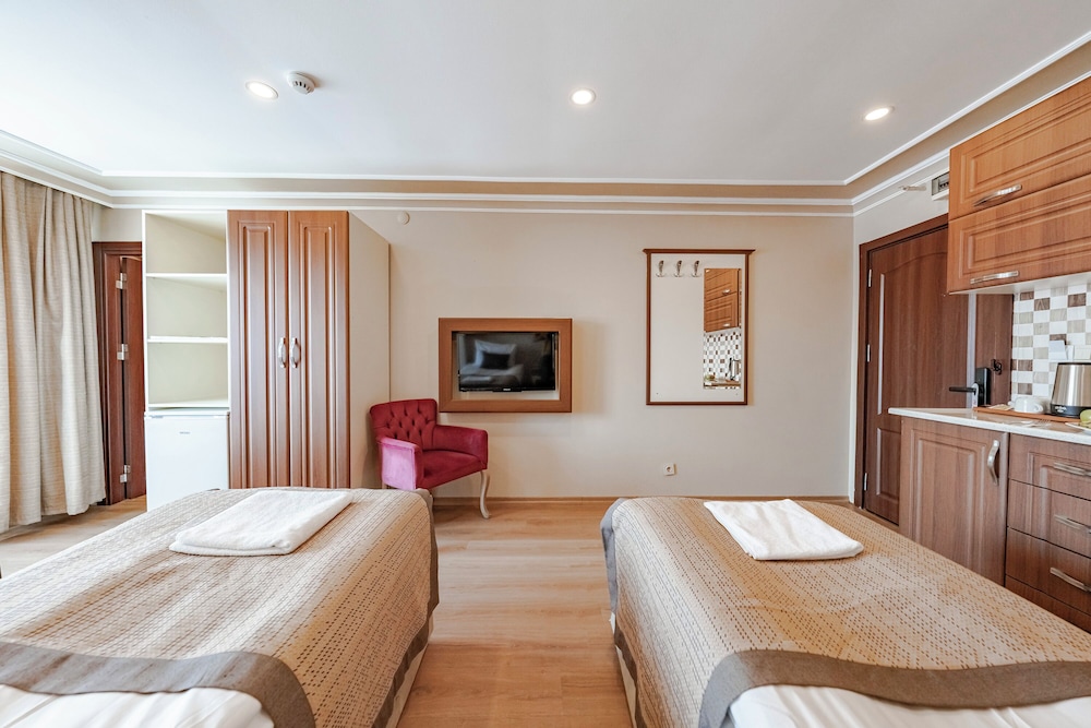 Grand Hamit Hotel 18/50
