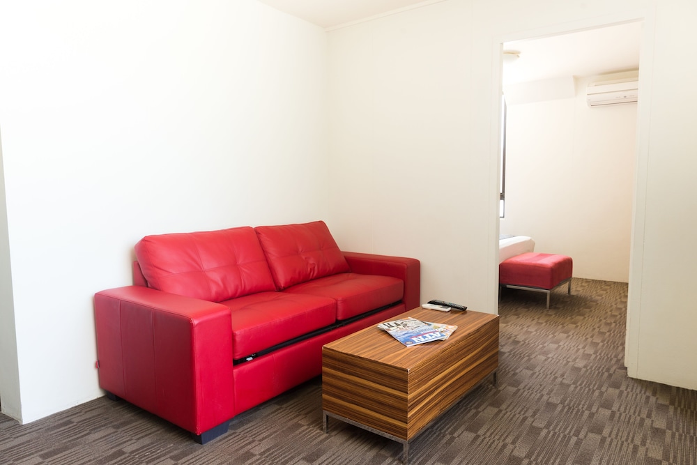 ADGE Hotel & Residence 32/50
