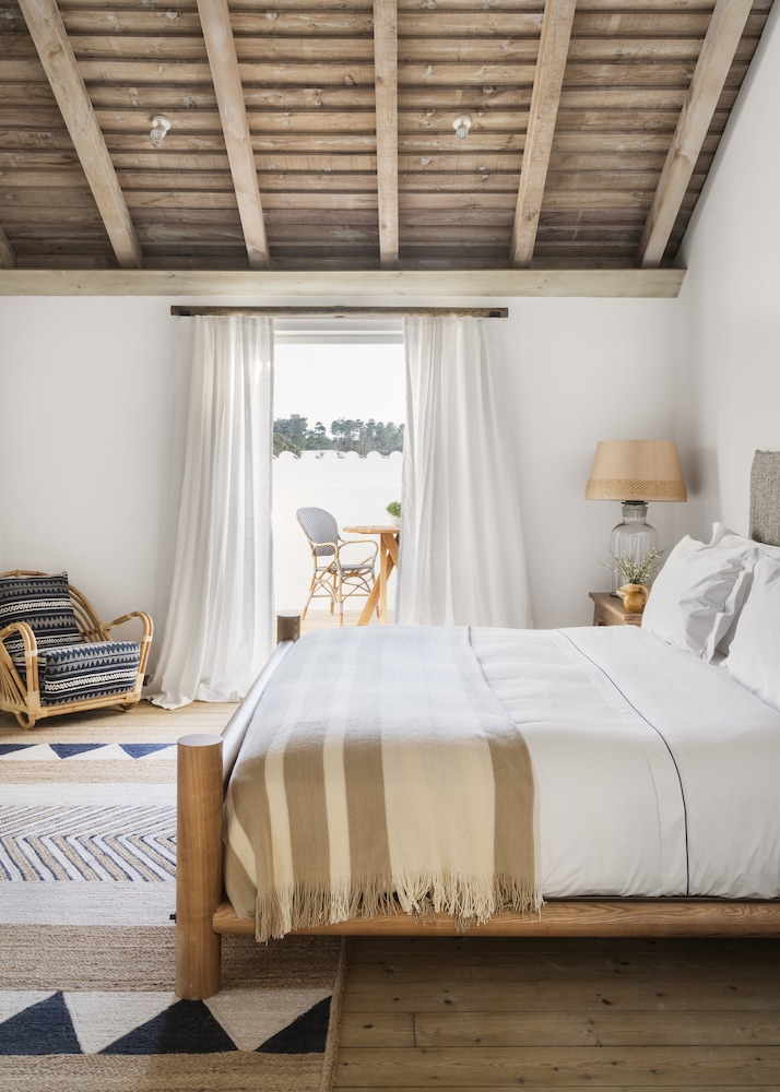 Roof Top, Suite, King Bed