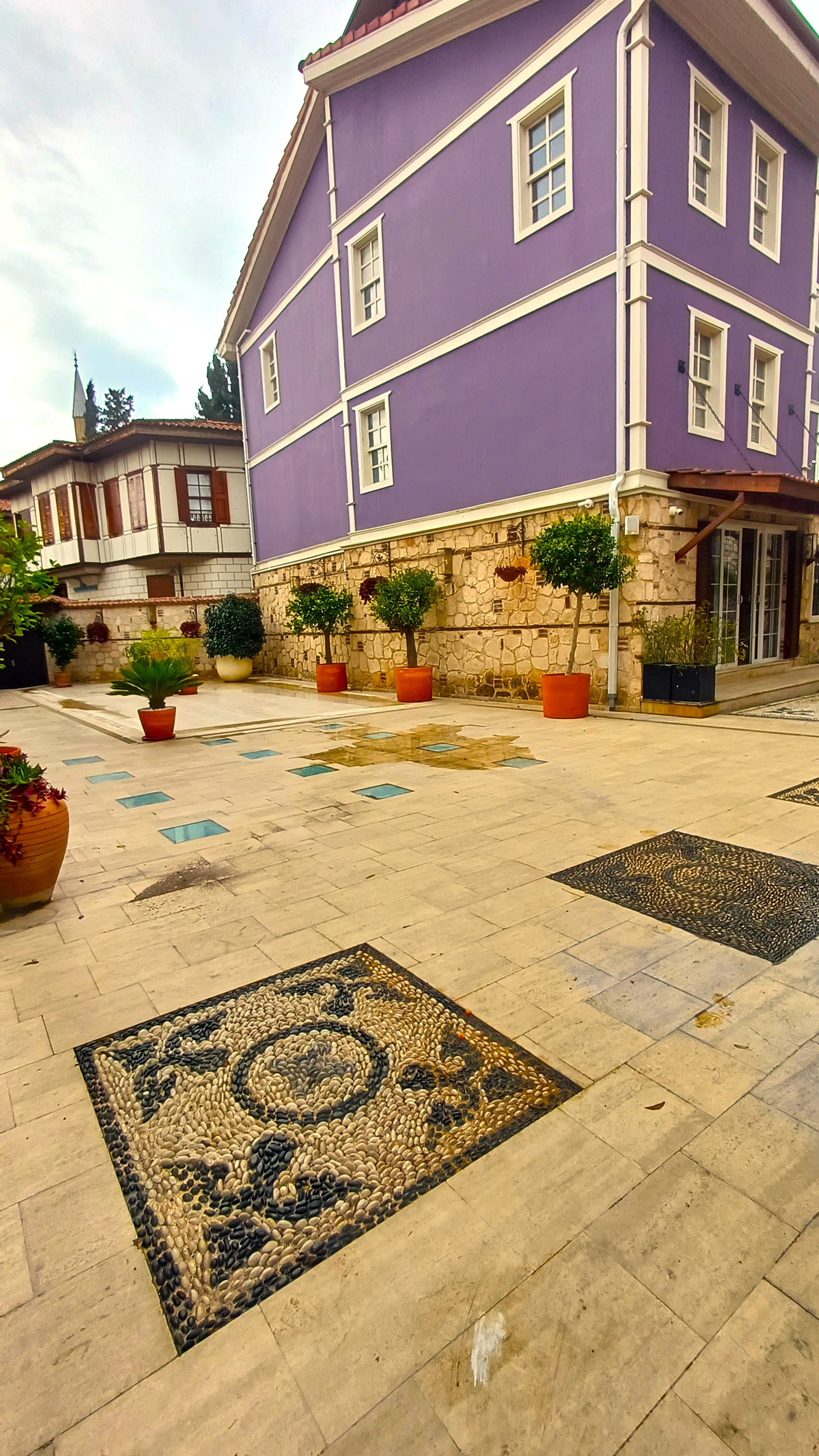 Fiore Garden Suites 37/50