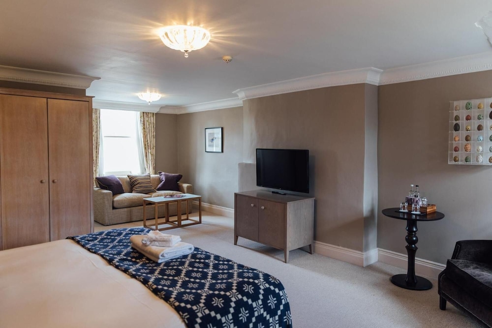 The Woburn Hotel 21/39