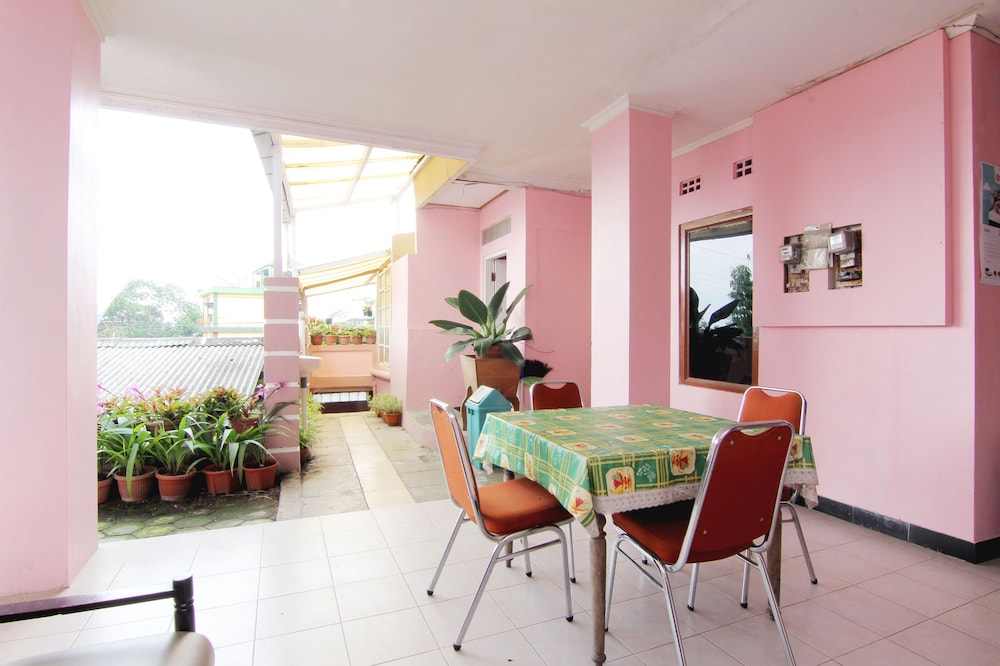 Hotel Wijaya 1 Kaliurang 33/38