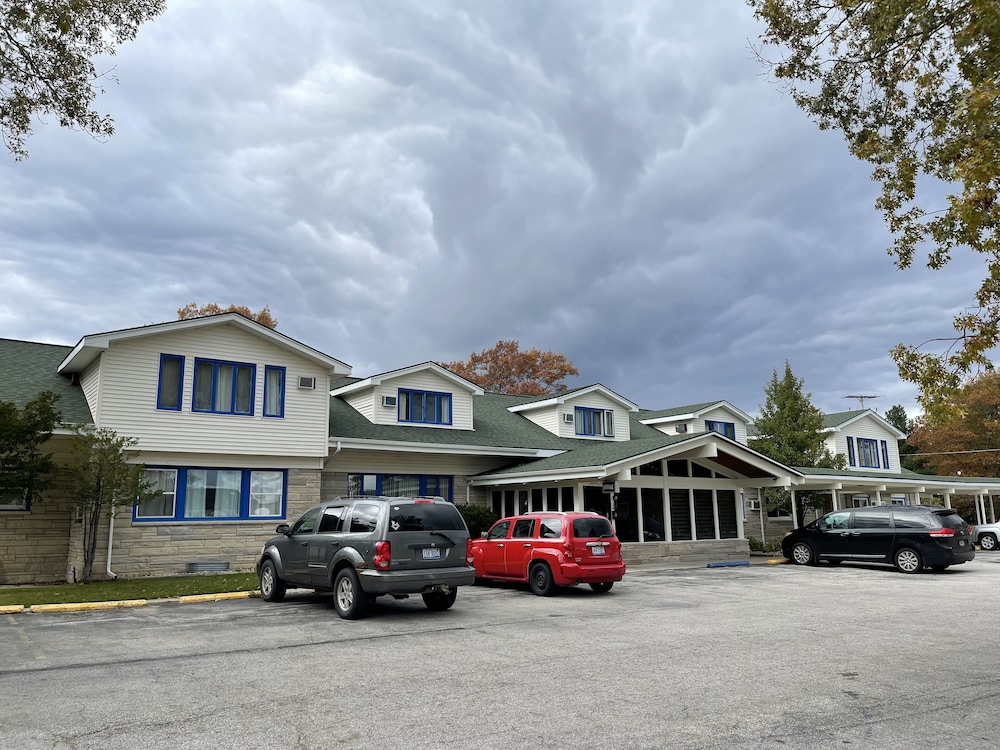 Rodeway Inn Oscoda, MI 1/32
