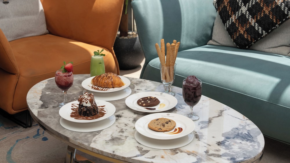 فندق روزا جراند(Rosa Grand Hotel) 42/53