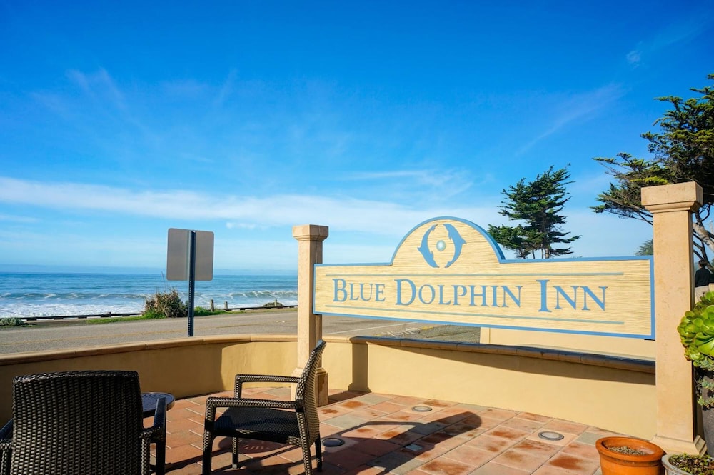 Blue Dolphin Inn 3/32