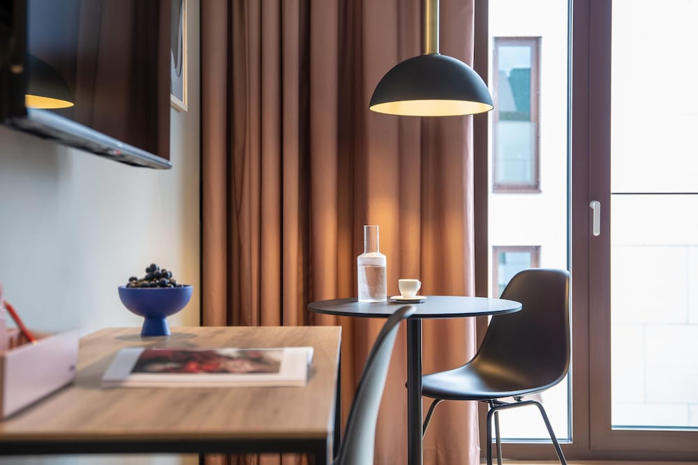 Ipartment Berlin Airport @home By Best Western 48/56
