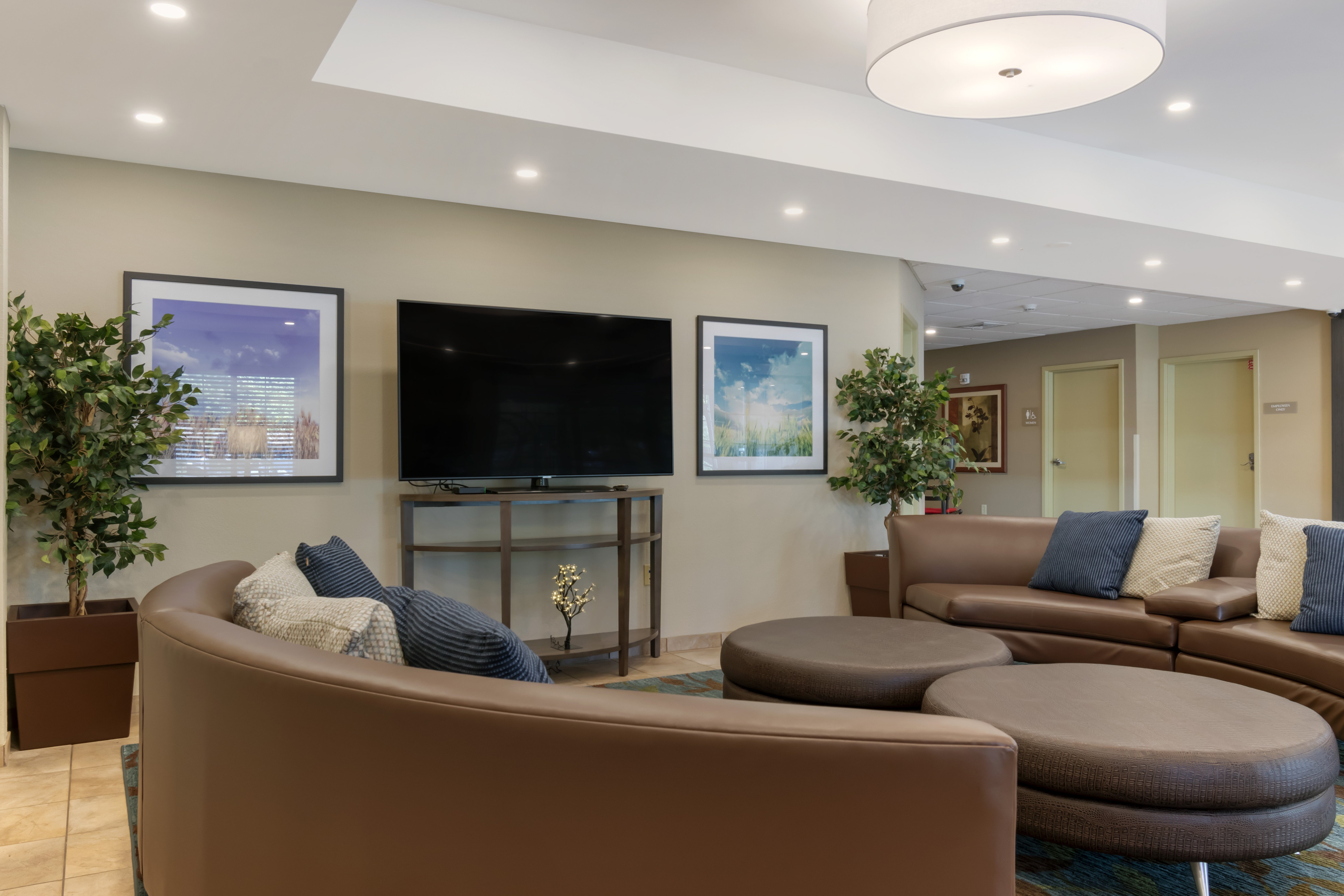 Candlewood Suites Reading 22/43