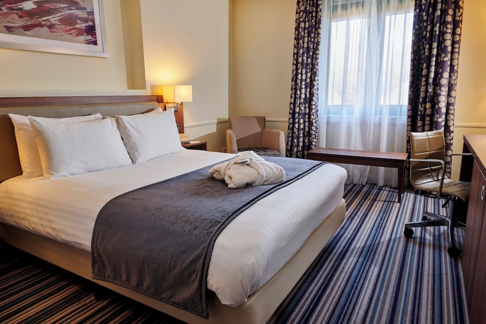 Super, Standard, King Bed