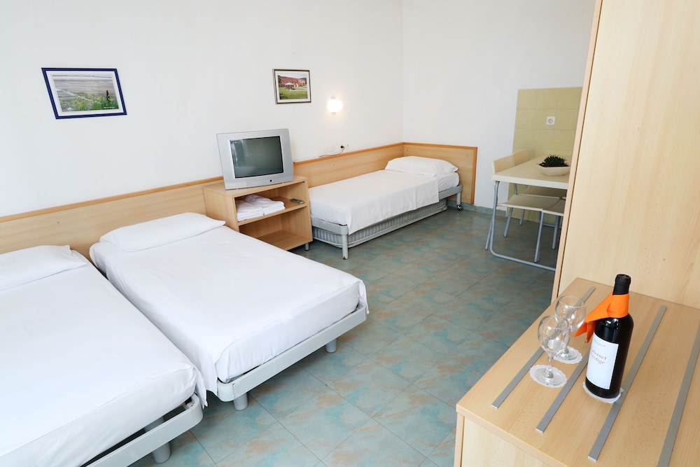 Salinera Apartments 21/64