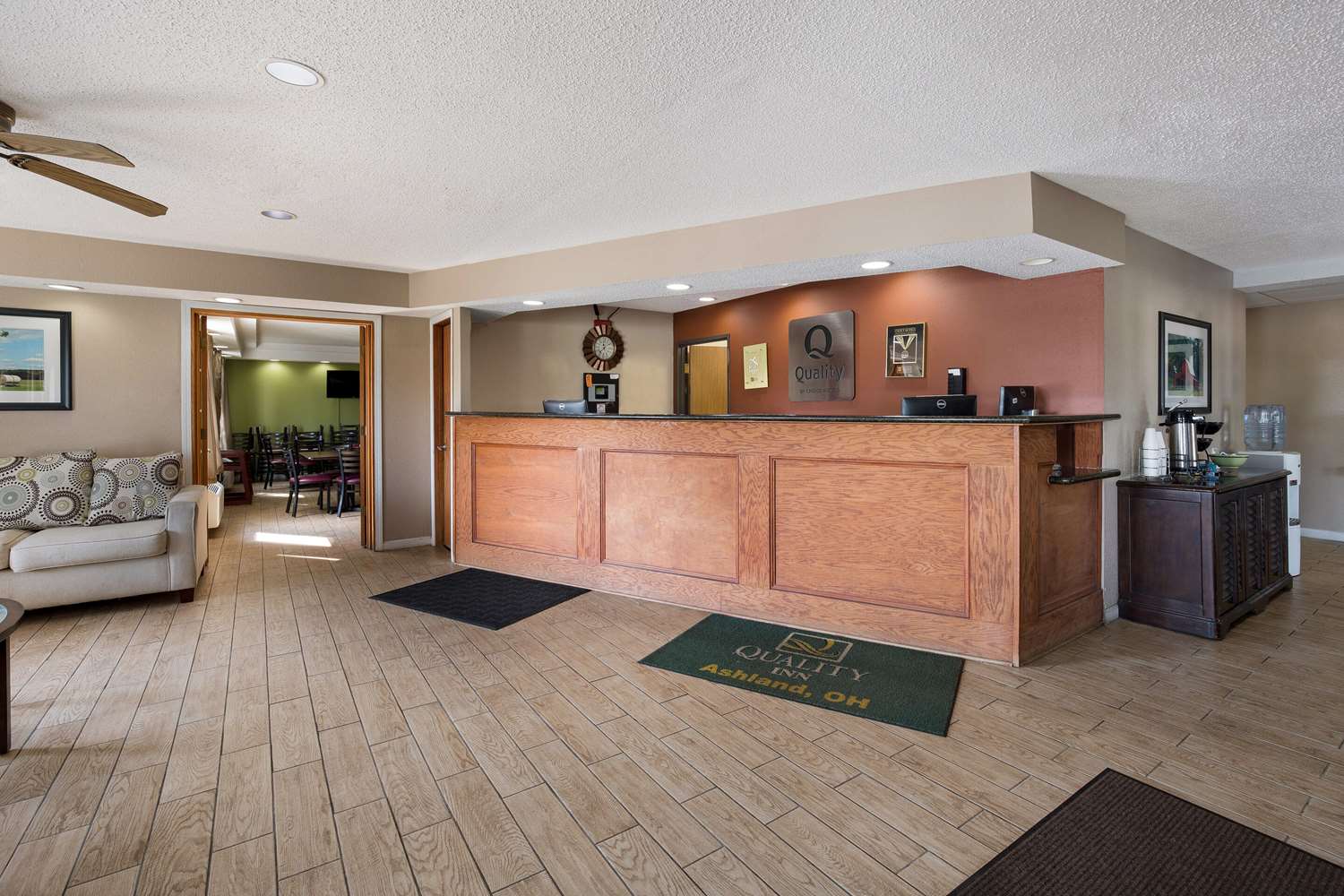 Quality Inn Ashland I-70 and US 250 7/31
