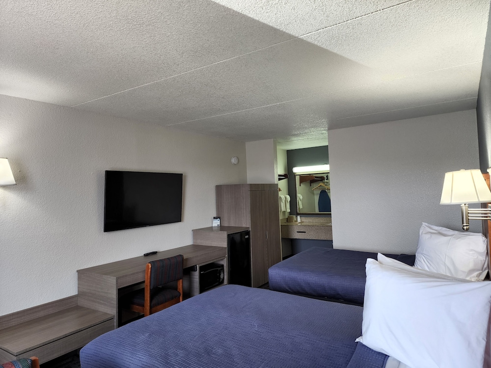 Drakes Creek Inn 24/56