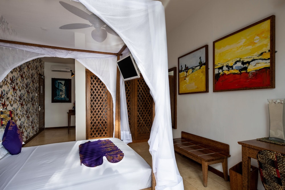Z Hotel & Z2 Hotel 28/74