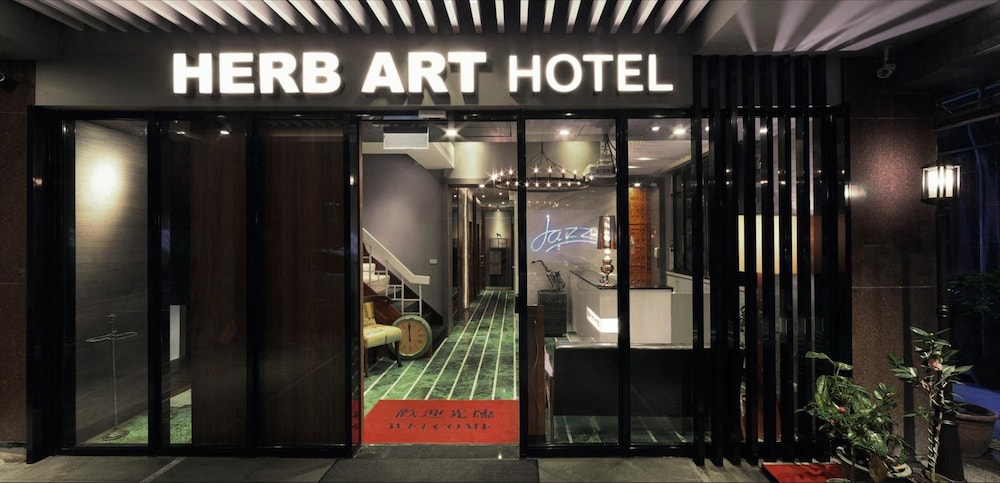 Herb Art Hotel 1/36