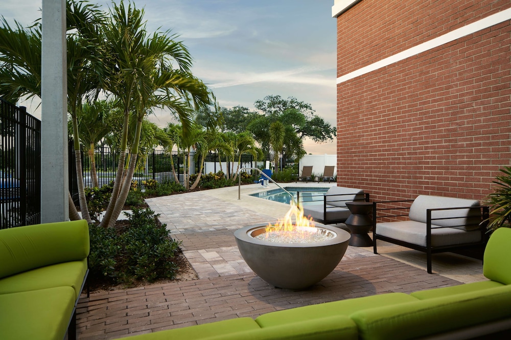Hyatt Place Melbourne / Palm Bay 46/50
