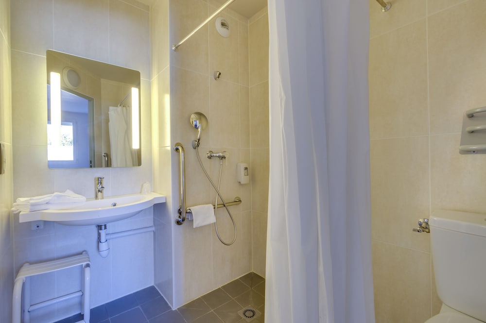B&B Hotel Brignoles 24/37