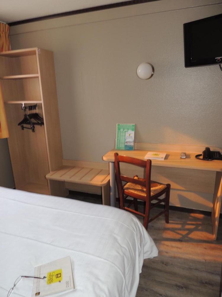 Hotel Le Relais Du Parisis 9/50