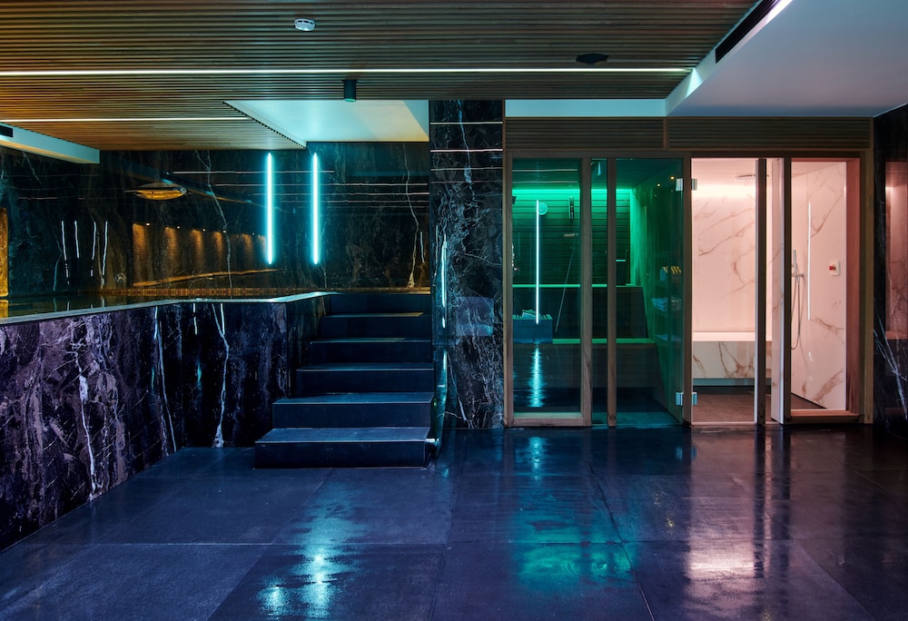 Hotel My Palace Leon 38/65
